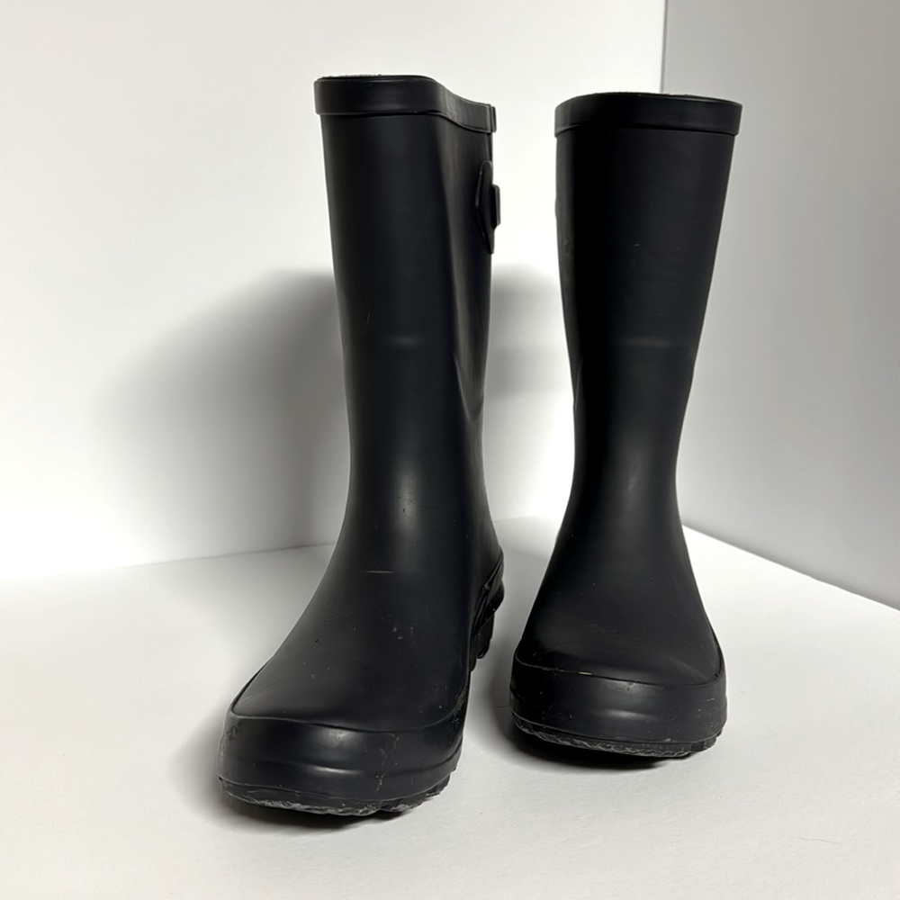 TARGET BRAND RAIN BOOTS (NAVY)
